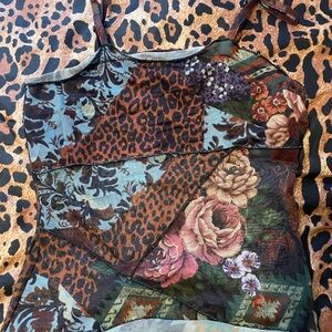 Xs women’s tank mesh top with under bra